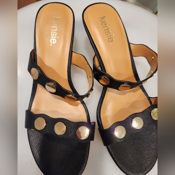 Kensie 7.5 Black Heeled Sandal - Picture 2 of 5